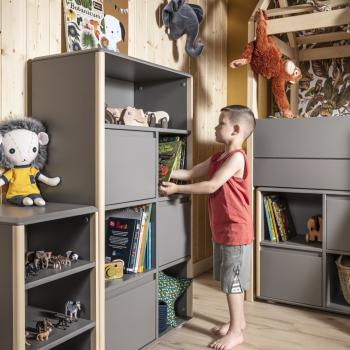 Funflex Hohes Regal mit Türen aus MDF